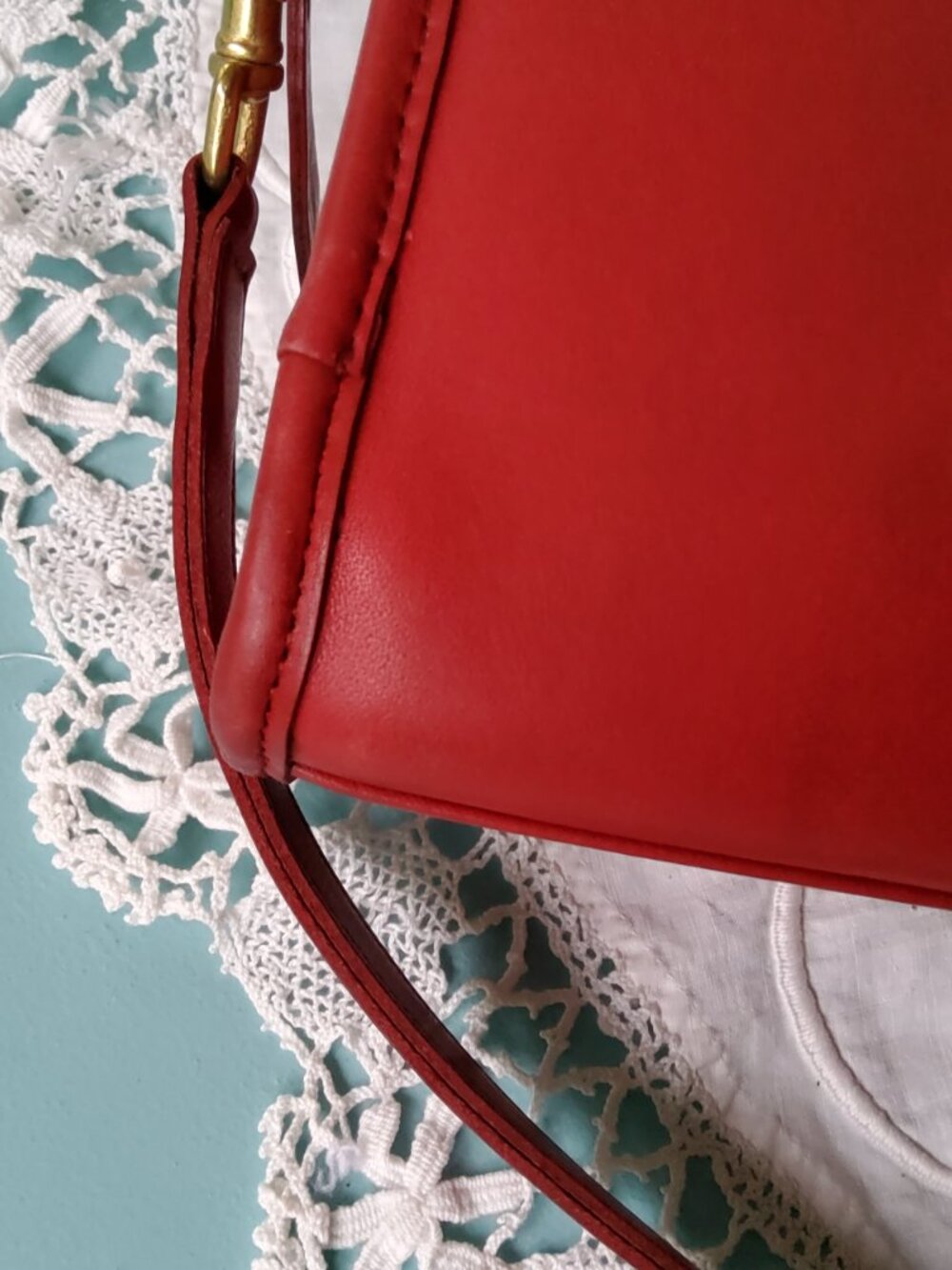 Vintage Red Coach Court Bag 9870 + Hangtag Excellent Condition - Picture 8 of 13